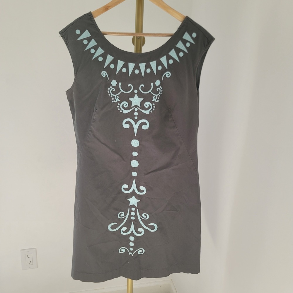 Cynthia Rowley Gray Sleeveless Embroidered Shift Dress Size 10 elsa frozen boho